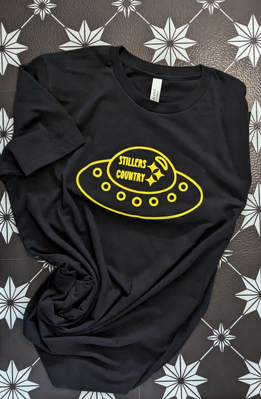 UFO in "Stillers Country" Pittsburgh Steelers-Inspired Tshirt with Aliens/Yinz